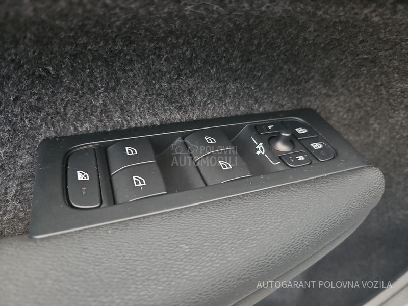 Volvo XC40 T3 1.5   7AT