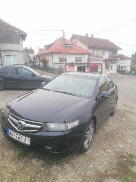 Honda Accord 2.2 D. o. p. I. s.