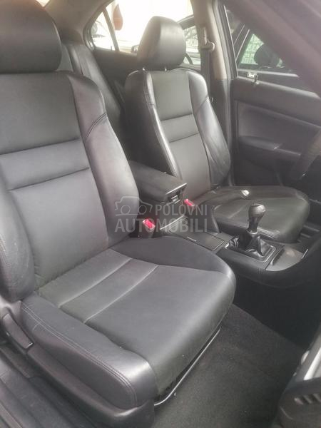 Honda Accord 2.2 D. o. p. I. s.