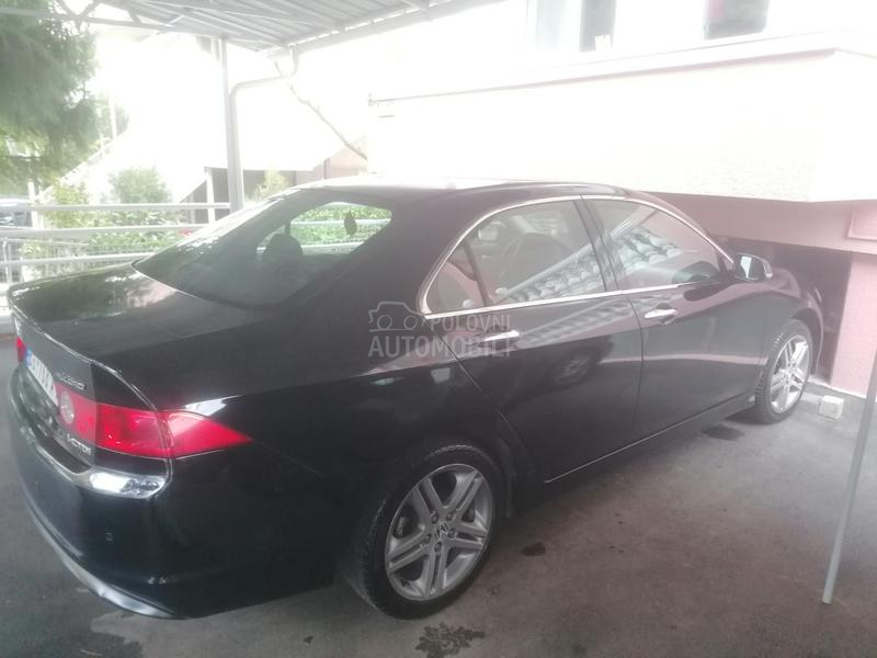 Honda Accord 2.2 D. o. p. I. s.