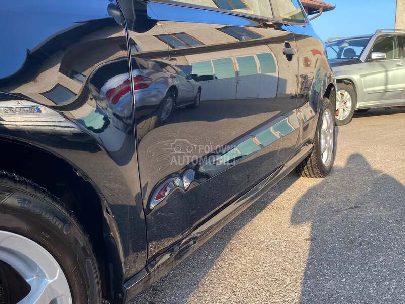 Volkswagen Polo 1.4i DSG