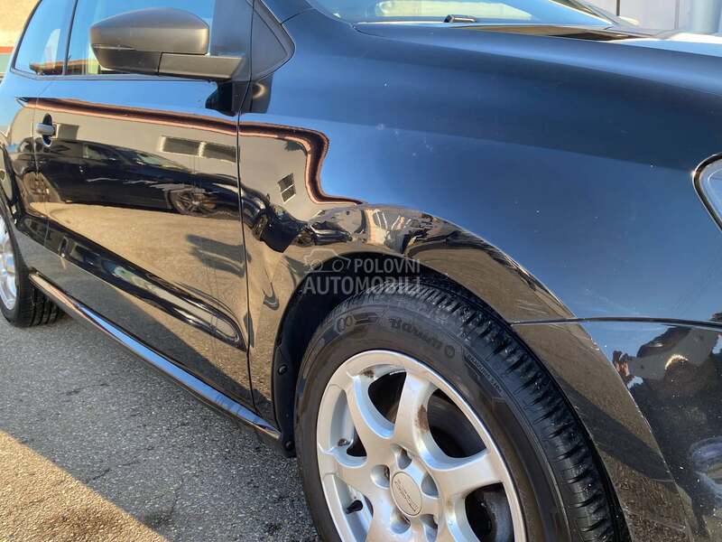 Volkswagen Polo 1.4i DSG