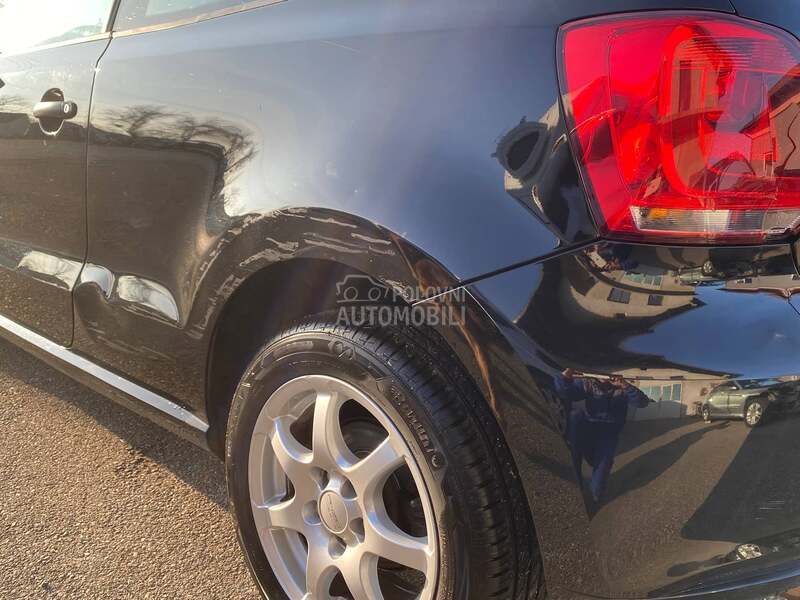 Volkswagen Polo 1.4i DSG