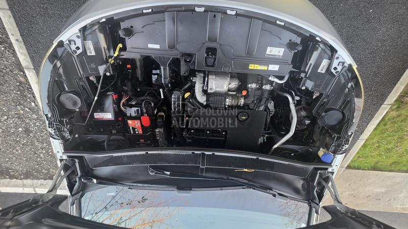 Peugeot 3008 1.6BLUHDI NOV
