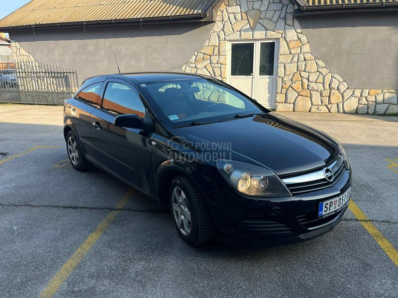 Opel Astra H GTC