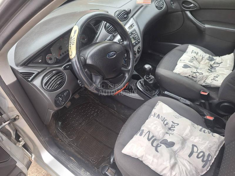 Ford Focus 1.8