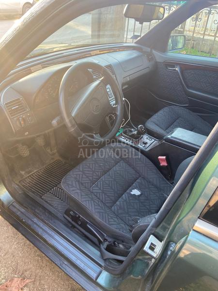 Mercedes Benz C 180 