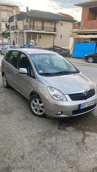 Toyota Corolla Verso 