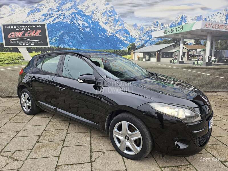 Renault Megane 1.5 D C I / n a v i