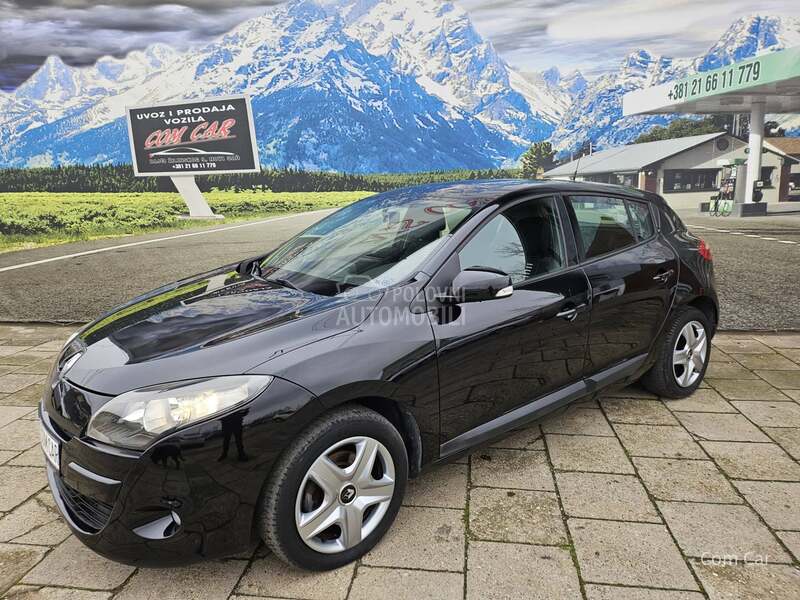 Renault Megane 1.5 D C I / n a v i