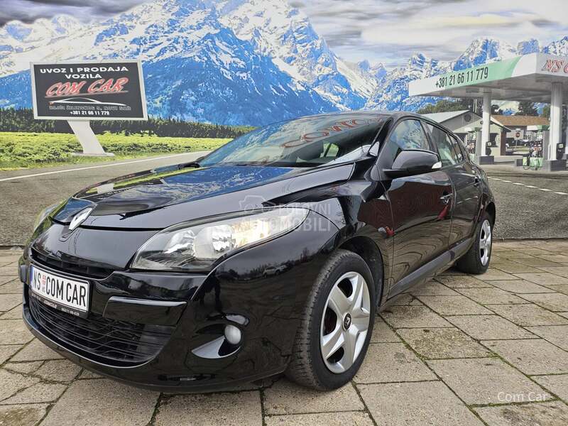 Renault Megane 1.5 D C I / n a v i