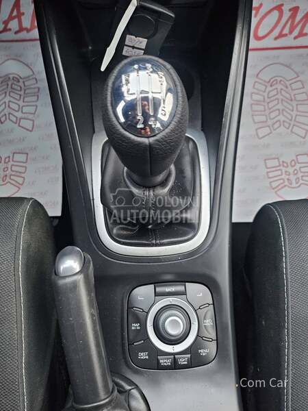 Renault Megane 1.5 D C I / n a v i