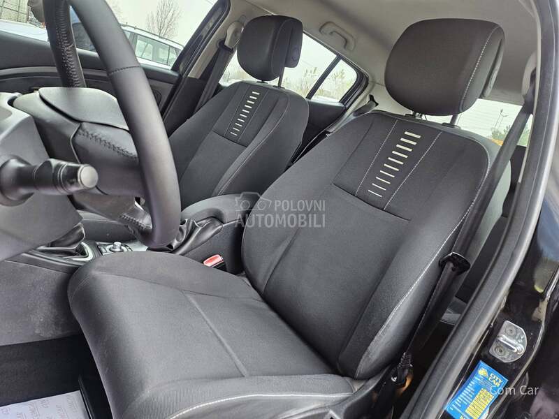 Renault Megane 1.5 D C I / n a v i