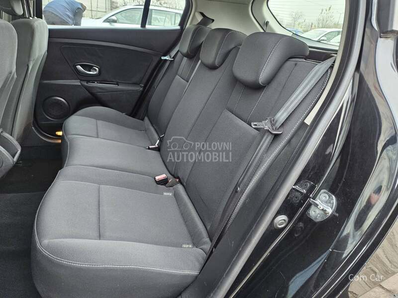 Renault Megane 1.5 D C I / n a v i