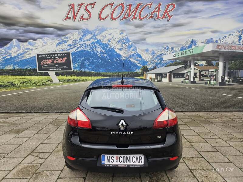 Renault Megane 1.5 D C I / n a v i