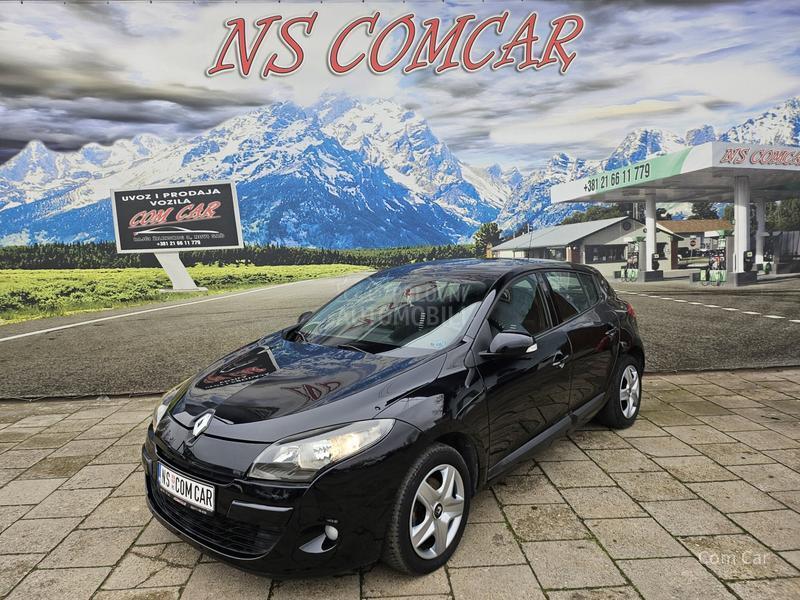 Renault Megane 1.5 D C I / n a v i