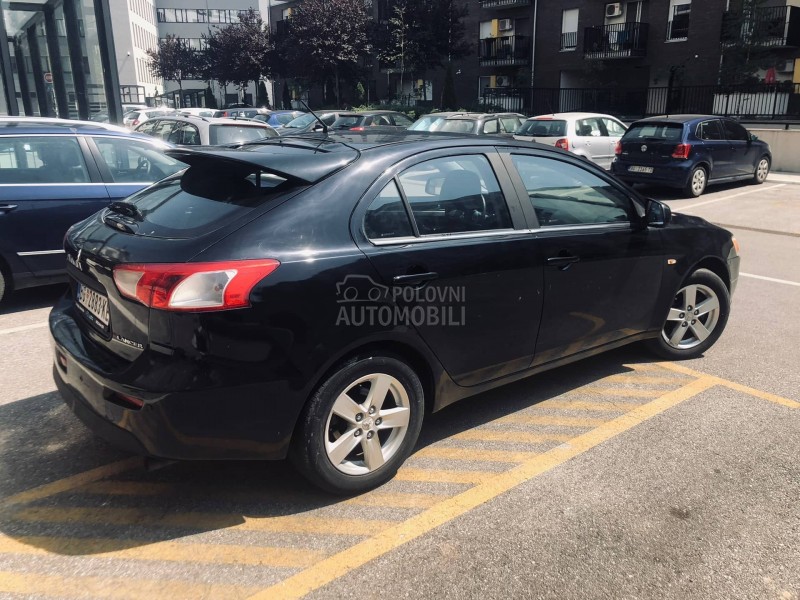 Mitsubishi Lancer 20DI-D