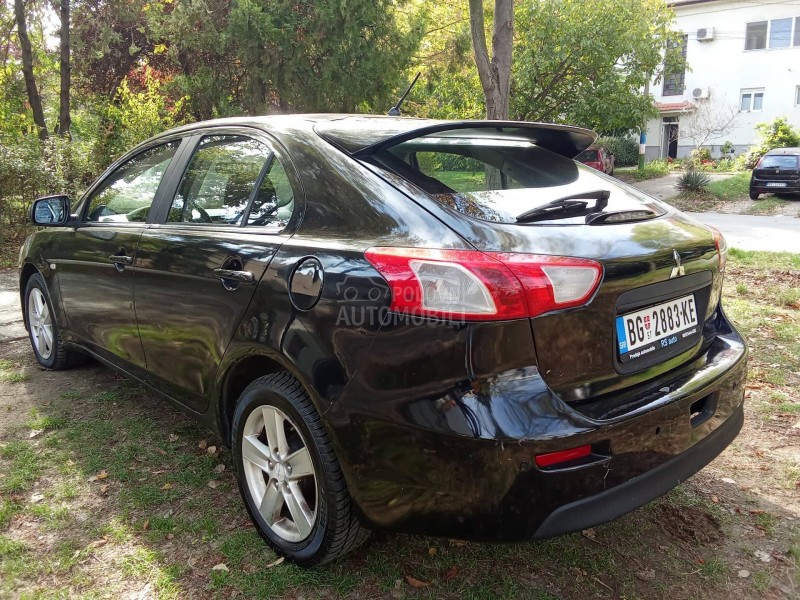 Mitsubishi Lancer 20DI-D