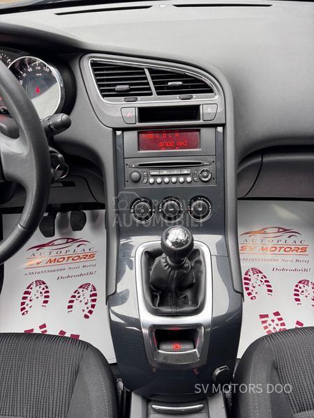 Peugeot 5008 1.6eHdi 114 LED