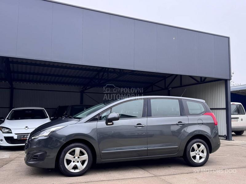 Peugeot 5008 1.6eHdi 114 LED