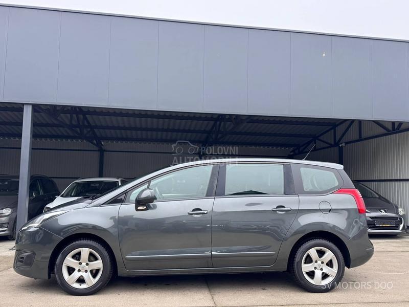 Peugeot 5008 1.6eHdi 114 LED