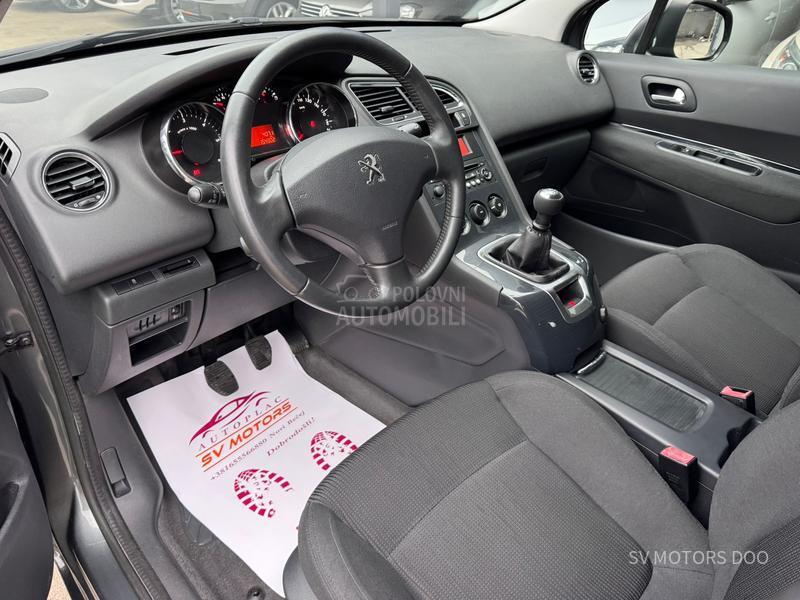 Peugeot 5008 1.6eHdi 114 LED