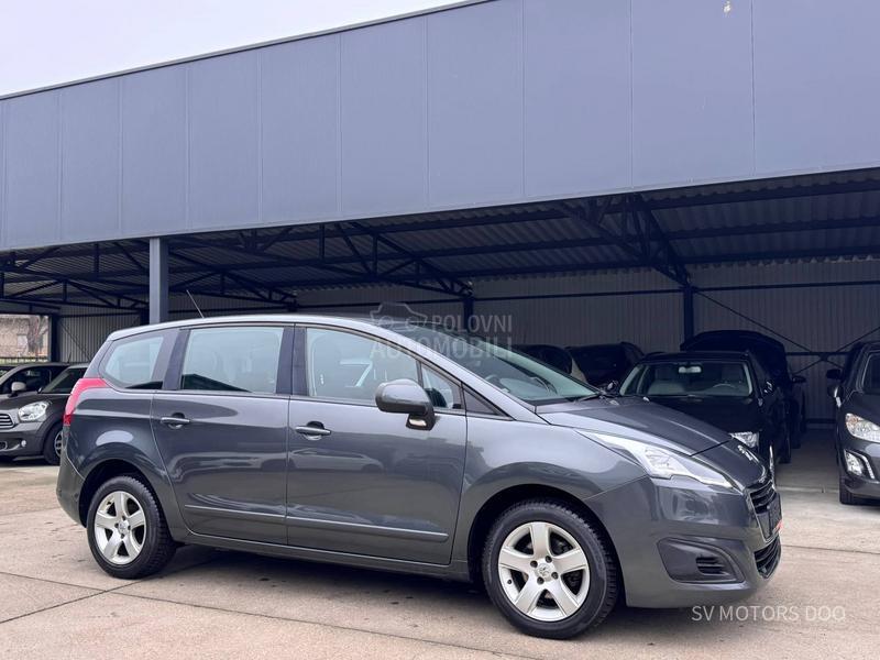 Peugeot 5008 1.6eHdi 114 LED