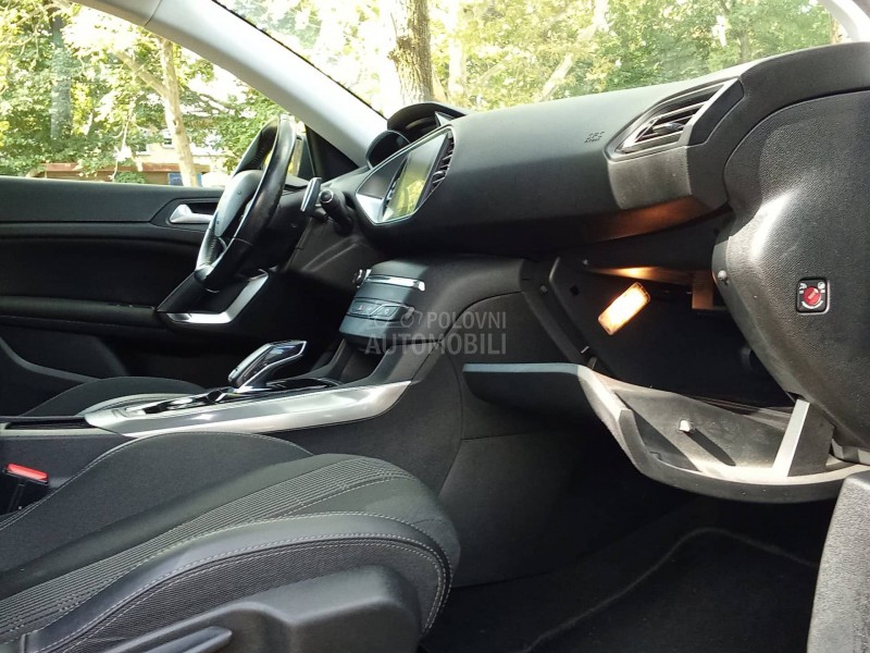 Peugeot 308 ALLURE