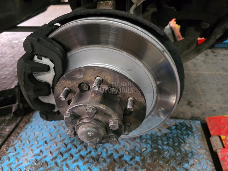 Mitsubishi Pajero Sport 2,5 GLS