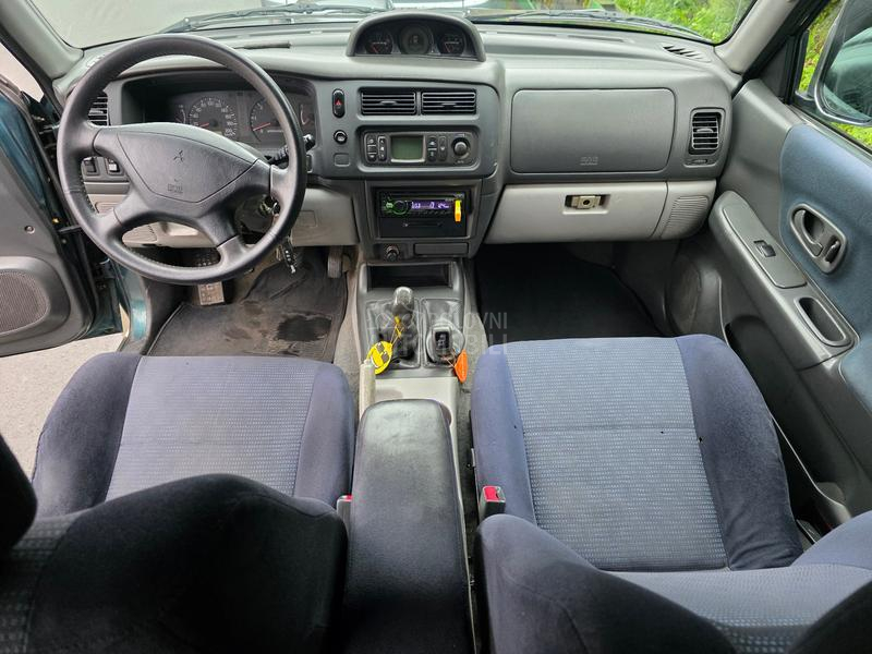 Mitsubishi Pajero Sport 2,5 GLS