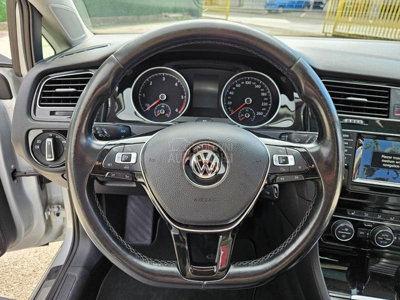 Volkswagen Golf 7 2.0TDI HIGHLINE DSG