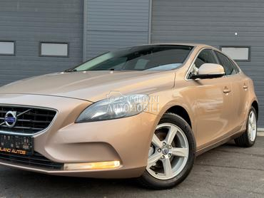 Volvo V40 1.6 D2 MOMENTUM