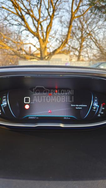 Peugeot 5008 2.0 HDI