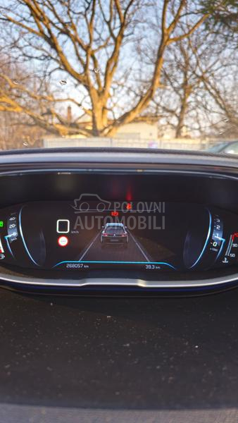 Peugeot 5008 2.0 HDI