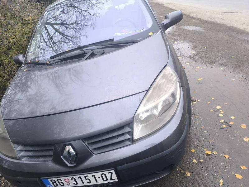 Renault Scenic 1.9 DCI