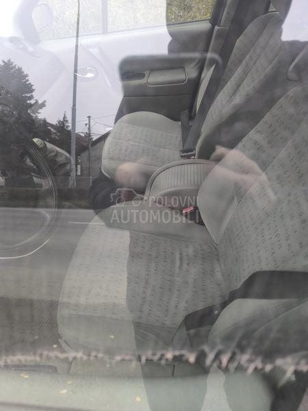 Renault Scenic 1.9 DCI