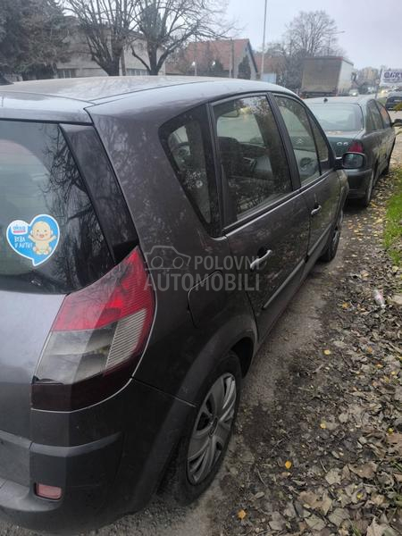Renault Scenic 1.9 DCI