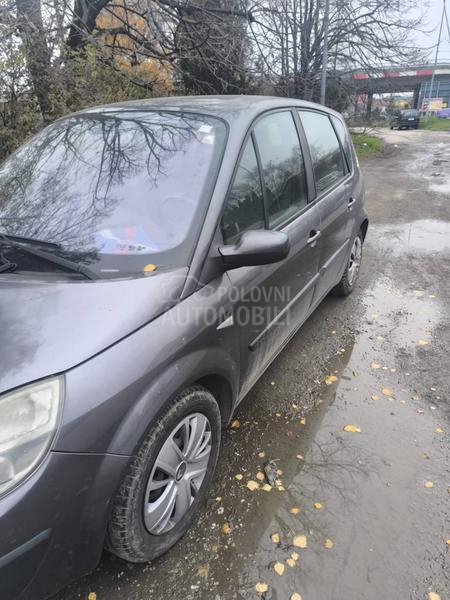 Renault Scenic 1.9 DCI