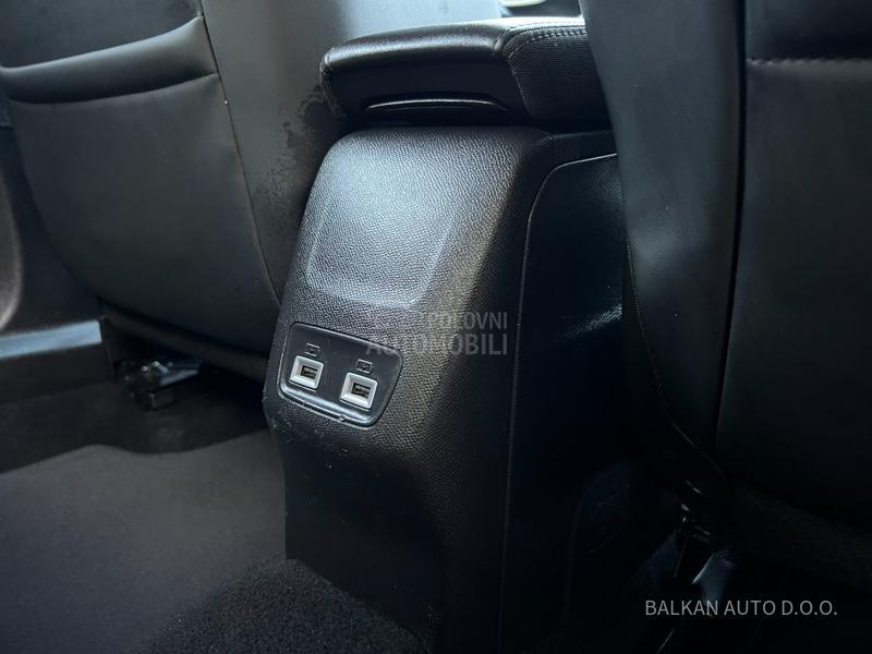 Peugeot 2008 1.2/ALLURE/NAV/LED