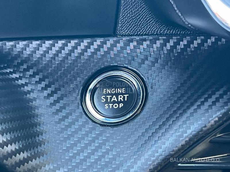 Peugeot 2008 1.2/ALLURE/NAV/LED