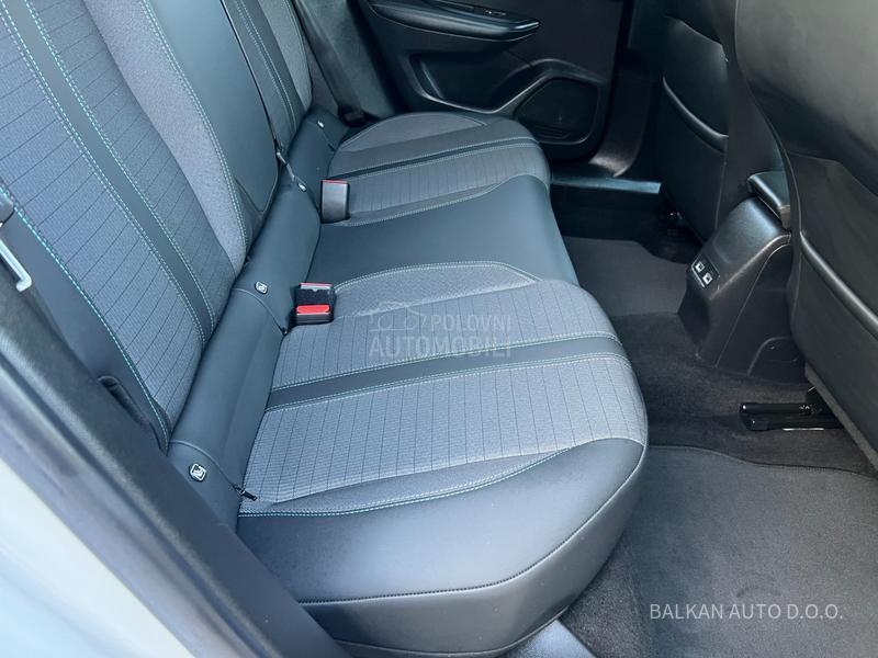 Peugeot 2008 1.2/ALLURE/NAV/LED