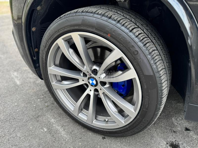 BMW X5 M sport pack Black