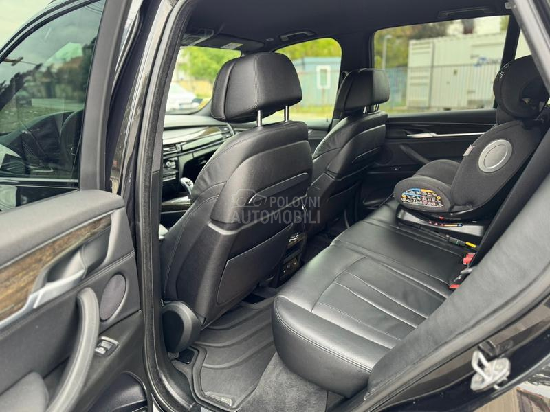 BMW X5 M sport pack Black