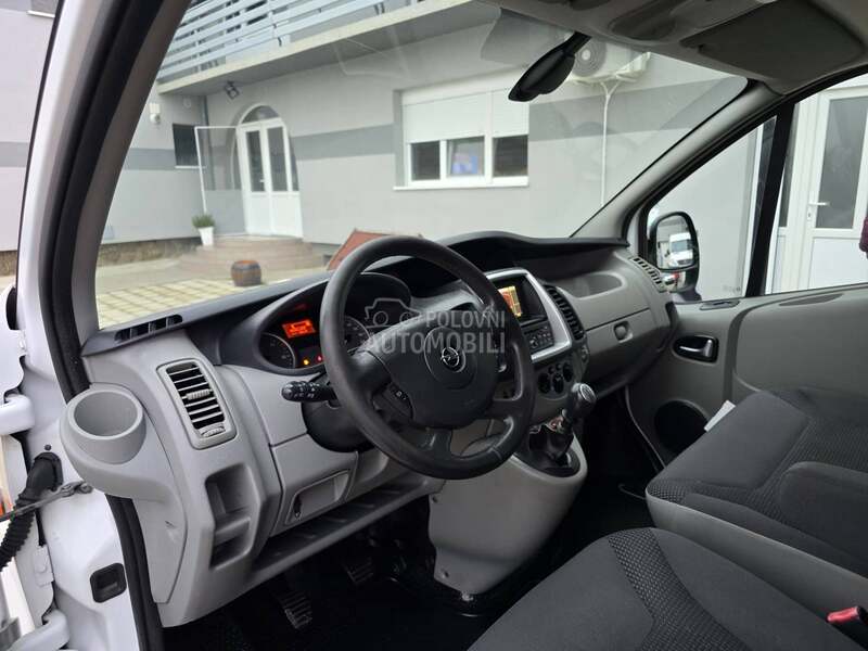 Opel Vivaro 2.0CDTI//L2/AC/NAV//