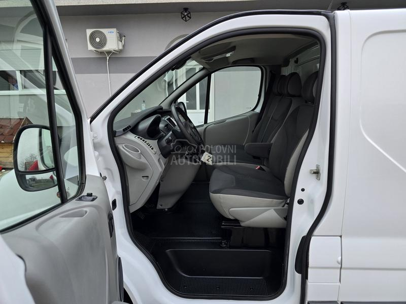 Opel Vivaro 2.0CDTI//L2/AC/NAV//