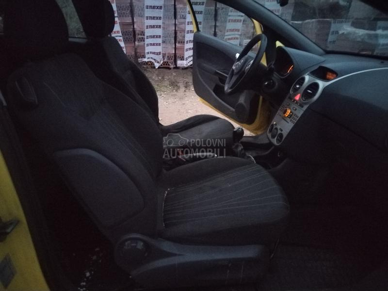 Opel Corsa D 1.3