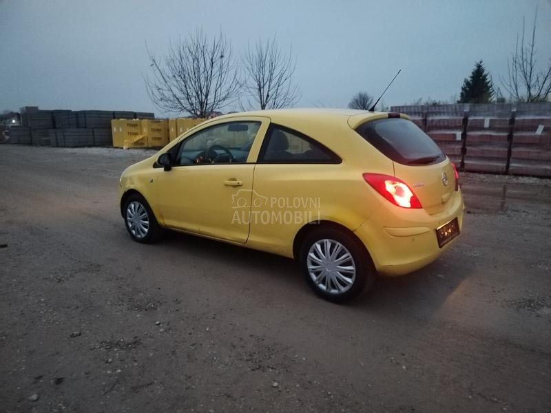 Opel Corsa D 1.3