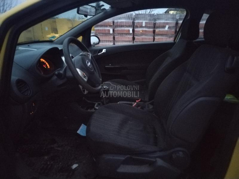 Opel Corsa D 1.3