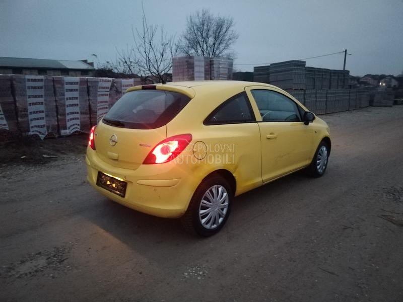 Opel Corsa D 1.3