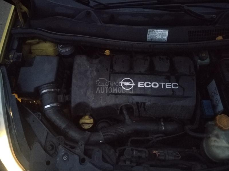 Opel Corsa D 1.3
